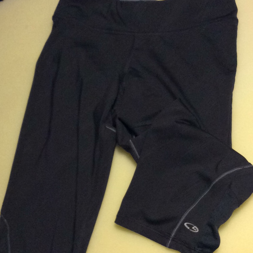 Yoga Shorts. W90